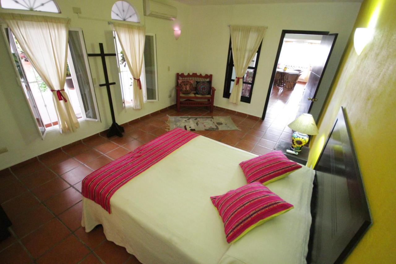La Iguana Vallarta Lgbt Adults Only - Romantic Zone - Party Clubbing Street Πουέρτο Βαγιάρτα Εξωτερικό φωτογραφία