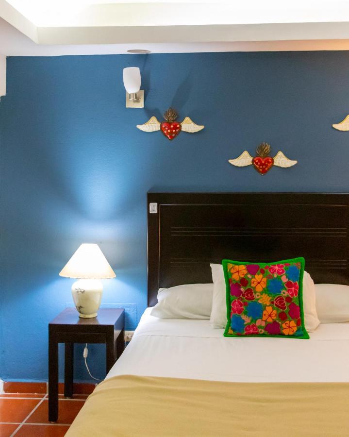 La Iguana Vallarta Lgbt Adults Only - Romantic Zone - Party Clubbing Street Πουέρτο Βαγιάρτα Εξωτερικό φωτογραφία