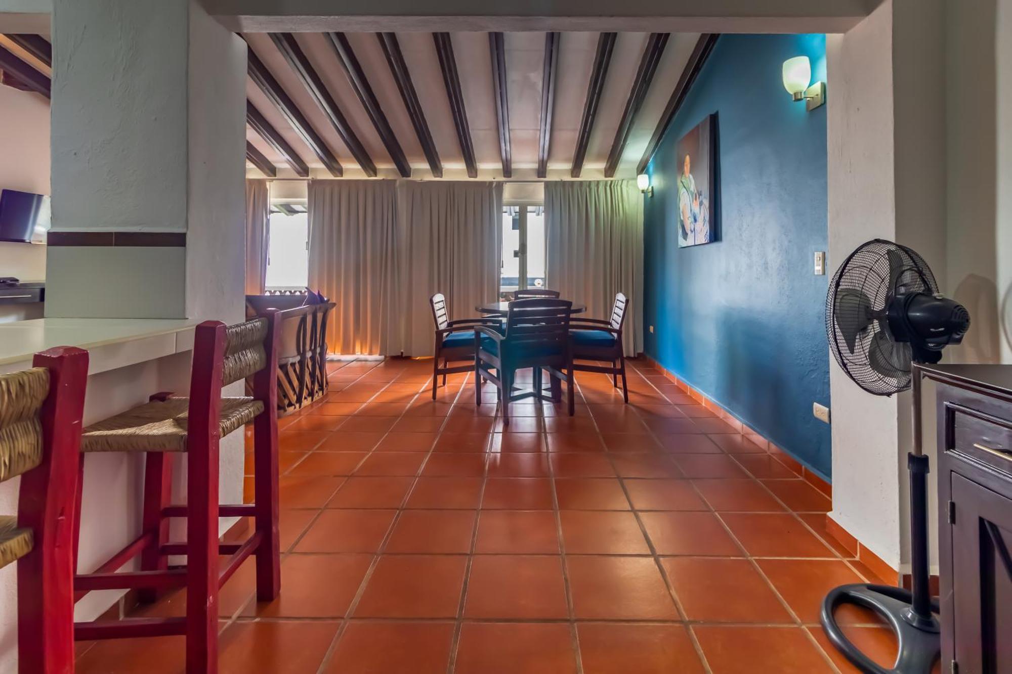 La Iguana Vallarta Lgbt Adults Only - Romantic Zone - Party Clubbing Street Πουέρτο Βαγιάρτα Εξωτερικό φωτογραφία