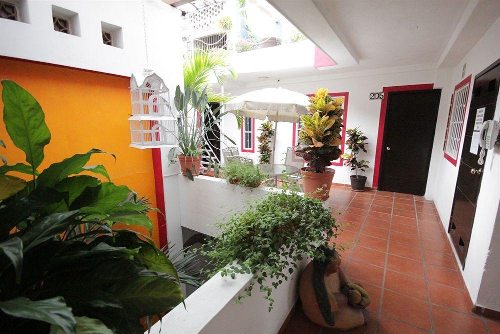 La Iguana Vallarta Lgbt Adults Only - Romantic Zone - Party Clubbing Street Πουέρτο Βαγιάρτα Εξωτερικό φωτογραφία